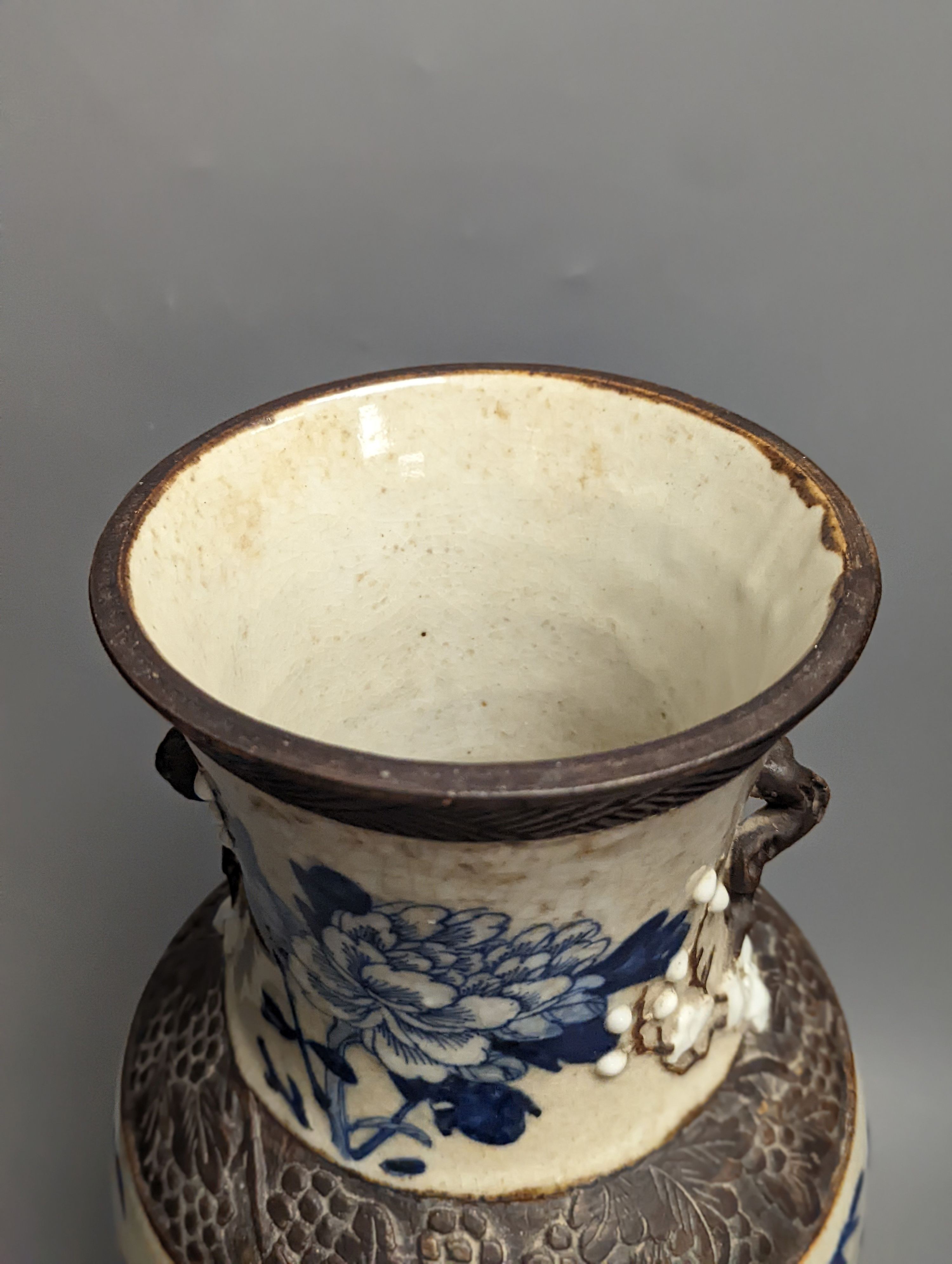 A large Chinese blue and white crackle glaze 'dragon' vase, c.1900, Chenghua mark 45cm